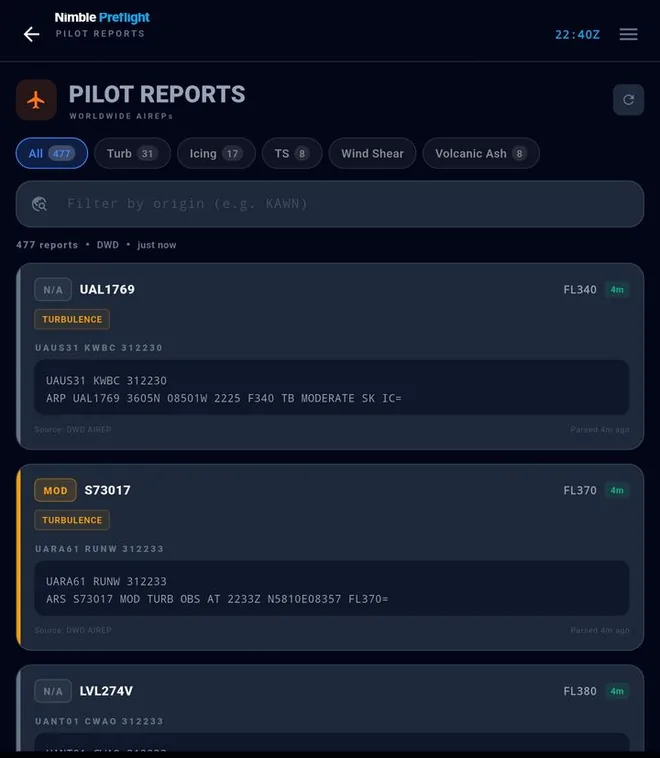 Pilot Reports screen showing worldwide AIREPs